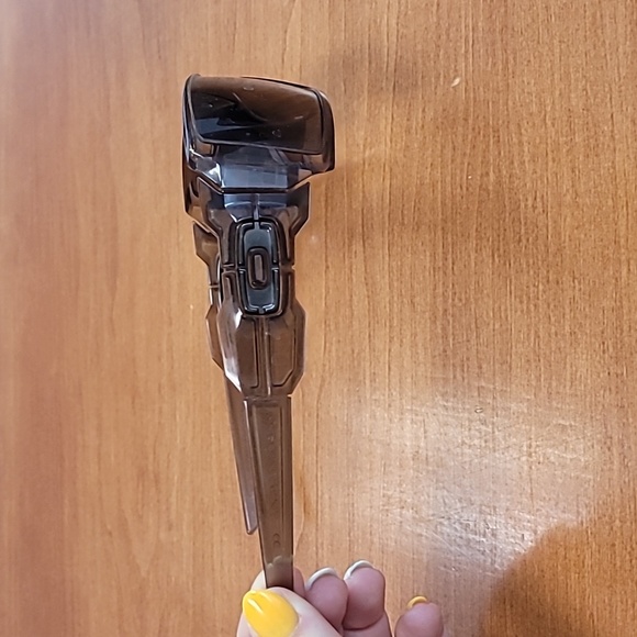 Brown Oakley sunglasses with soft black case - Picture 5 of 6